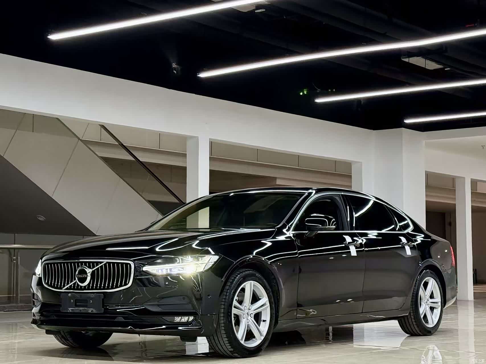 Volvo S90, 2017 1
