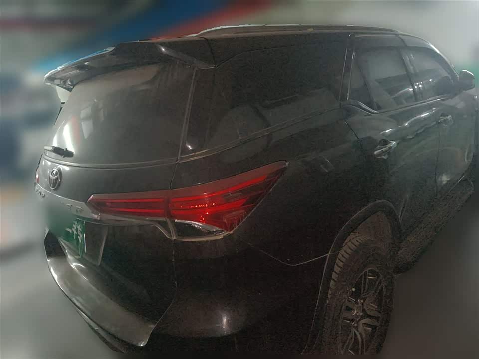 Toyota Fortuner