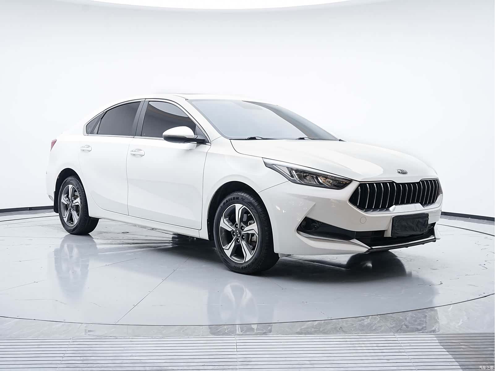 Kia K3, 2020 3