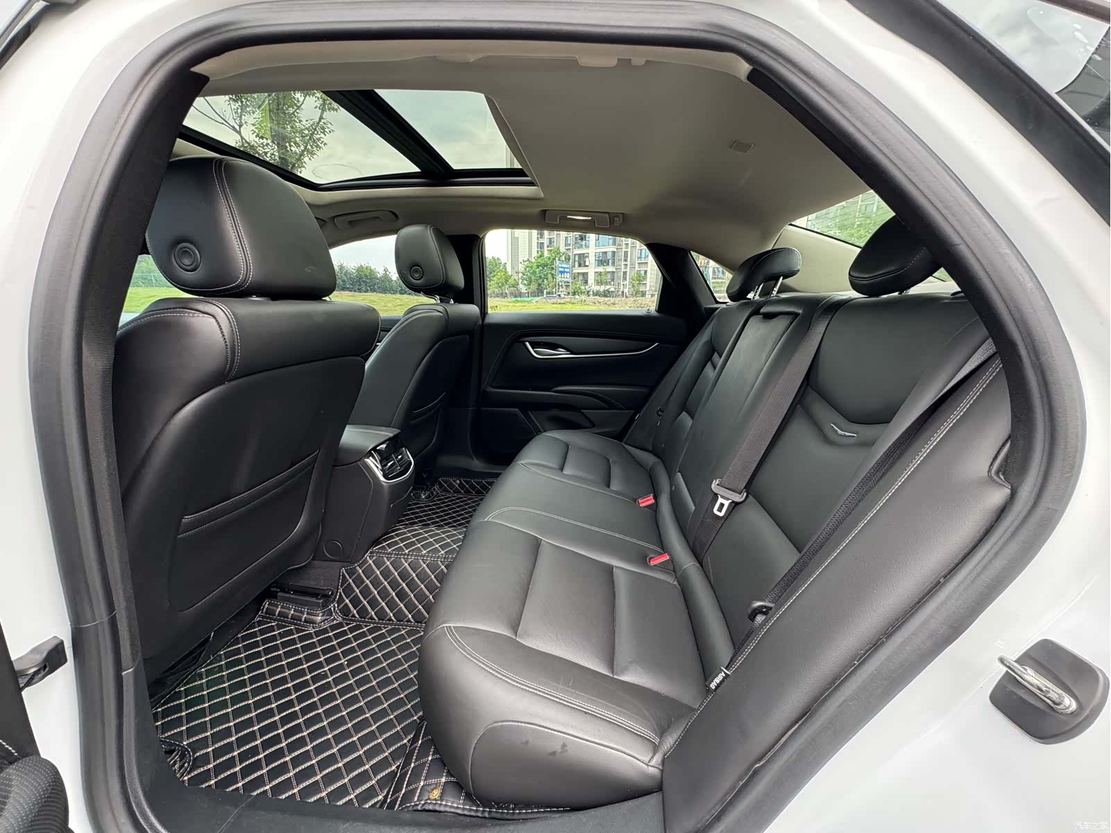 Cadillac XTS, 2018 12