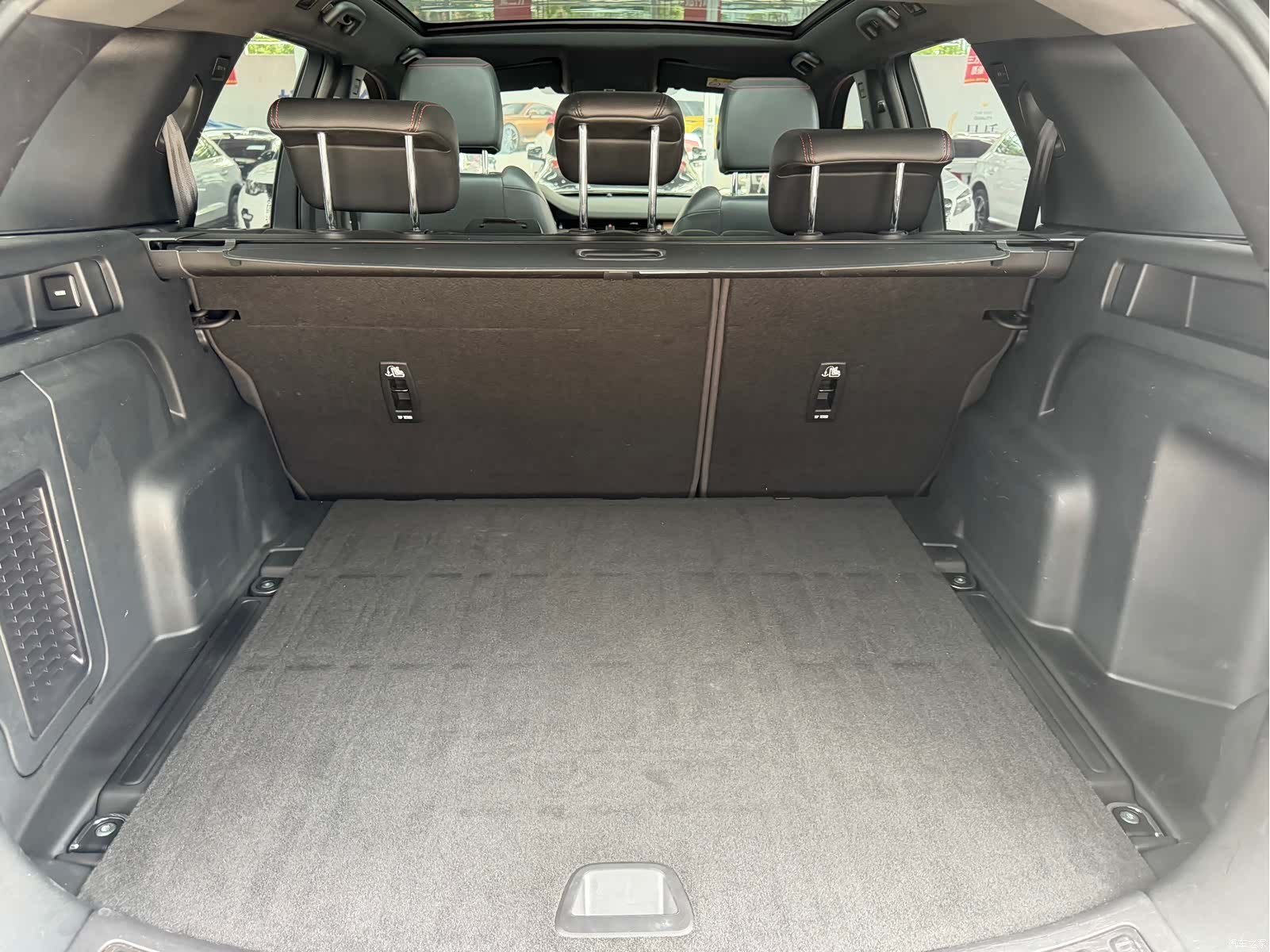 Land Rover Discovery, 2020 16