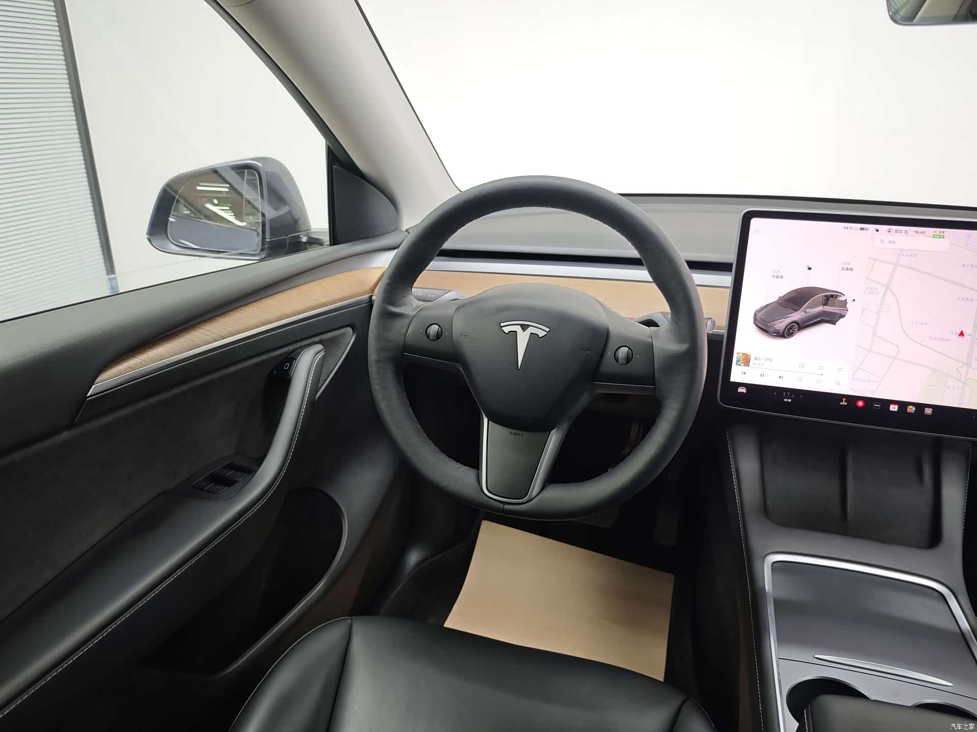 Tesla Model Y, 2021 19
