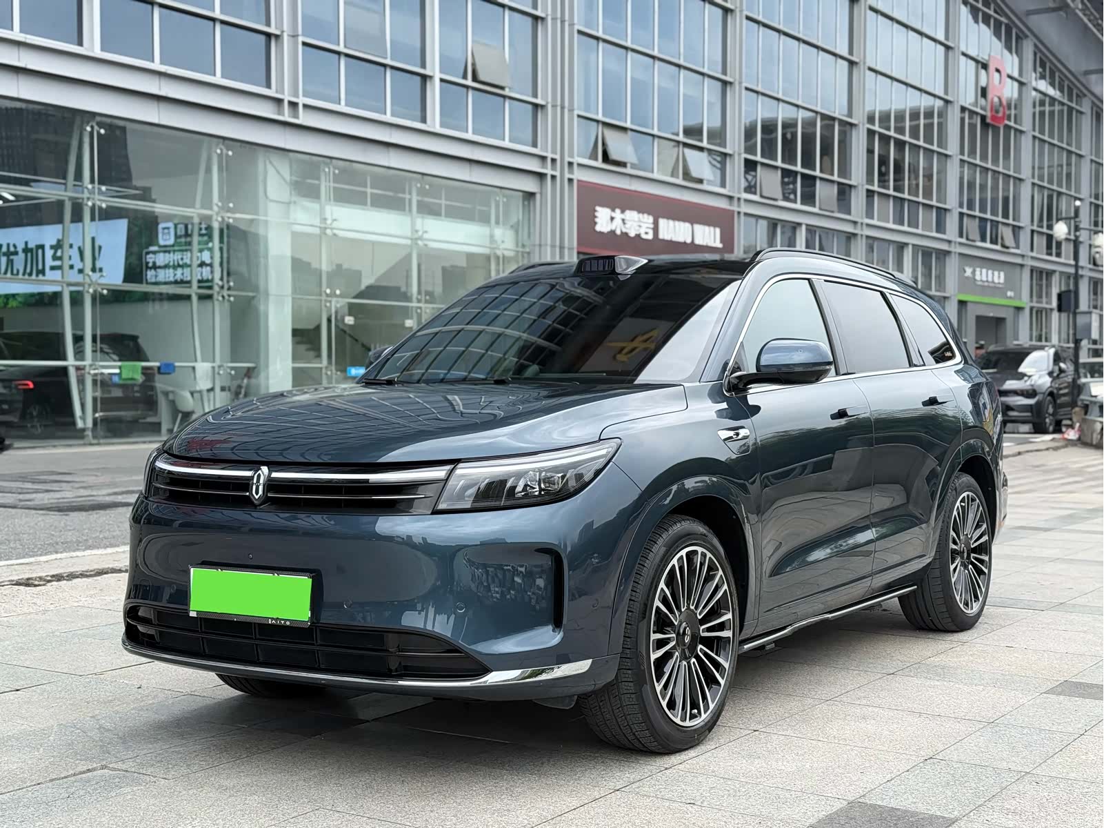 AITO M7, 2024 1