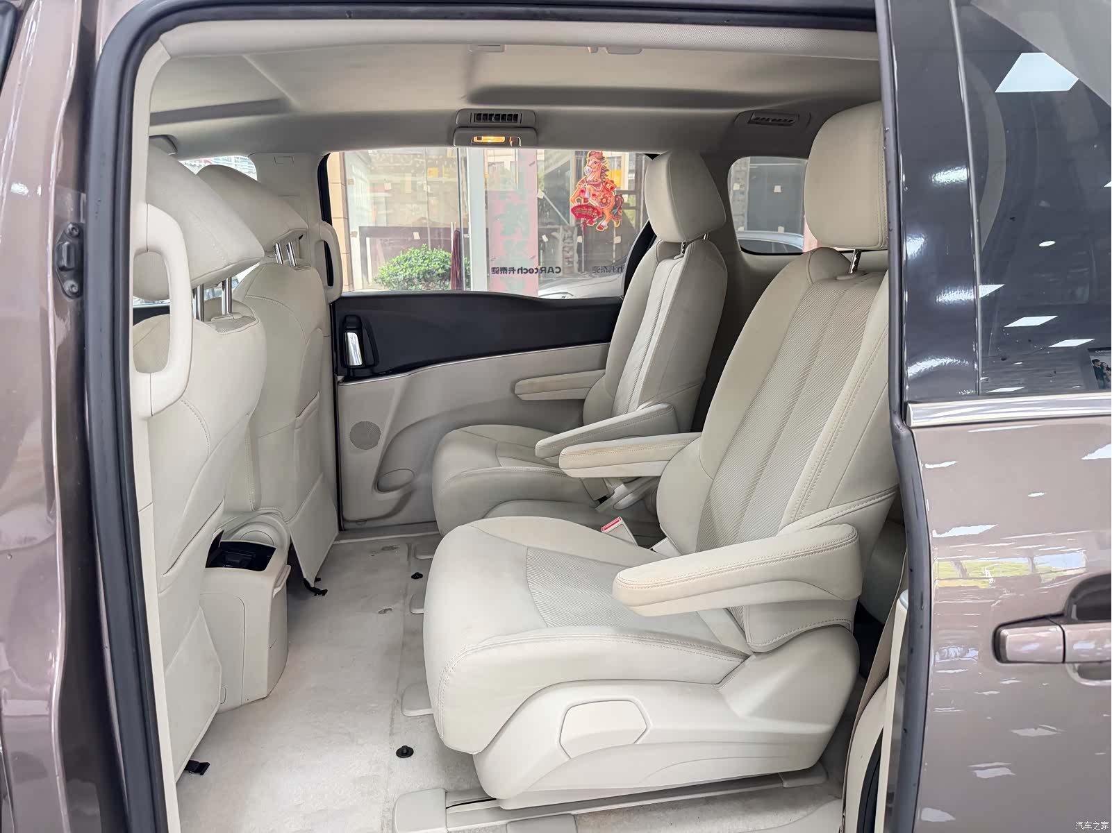 Buick GL8, 2022 все фото