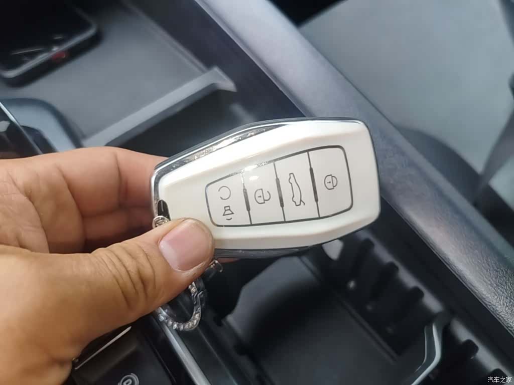 Geely Binray, 2023 9