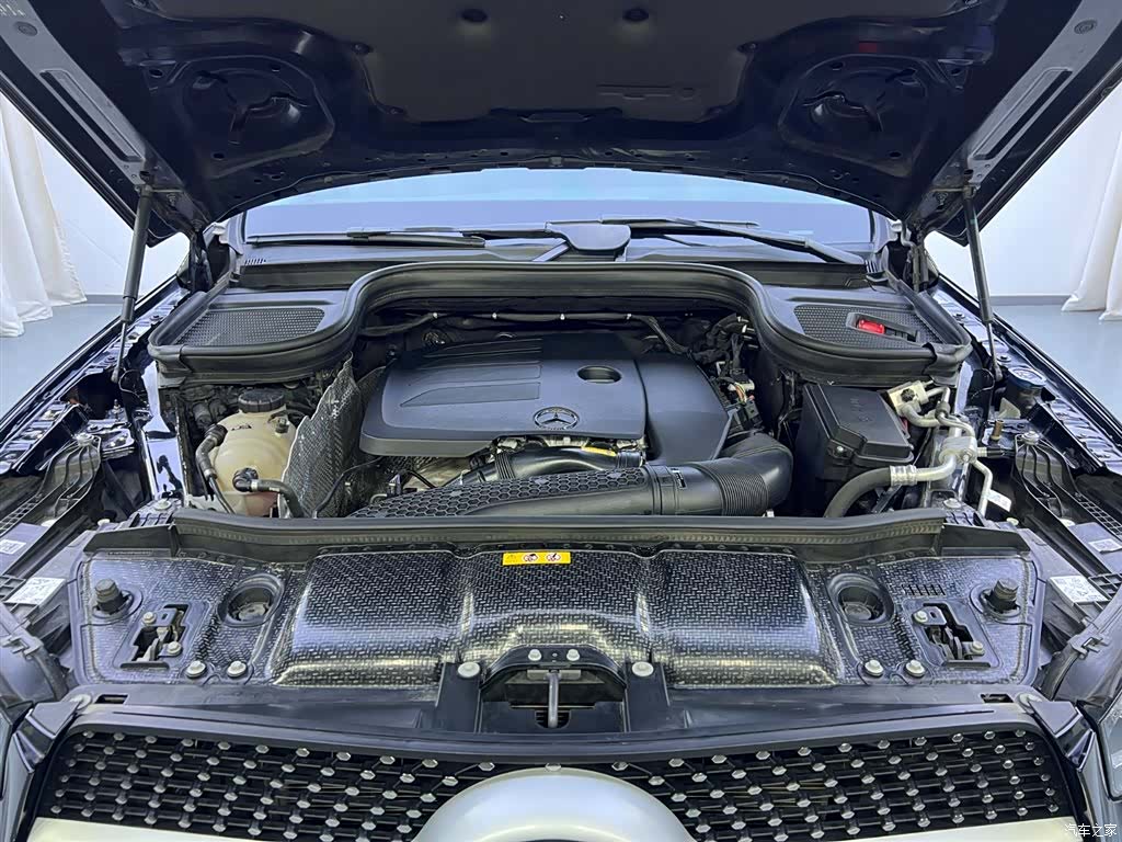 Mercedes-Benz GLE, 2023 27