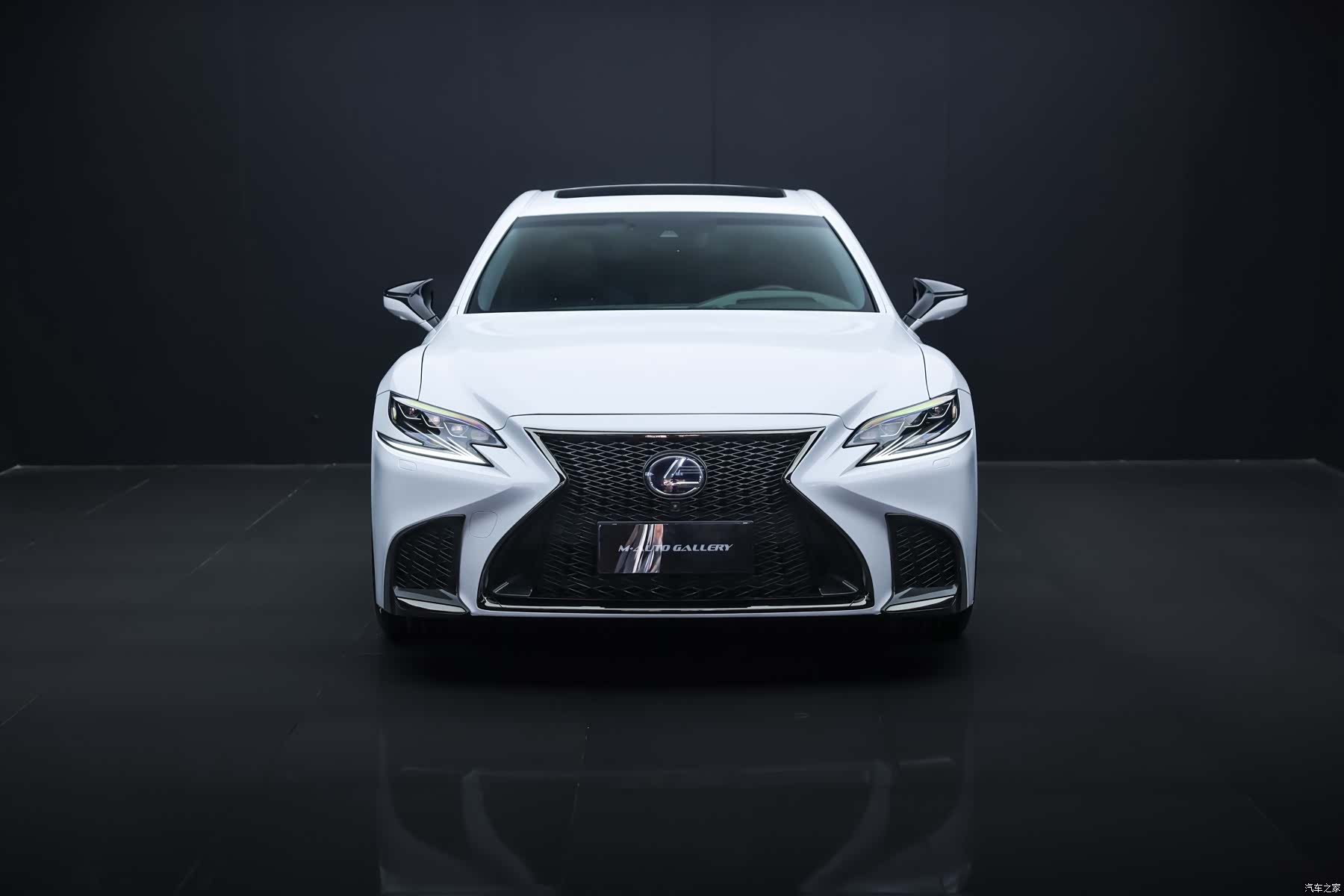 Lexus LS, 2018 2