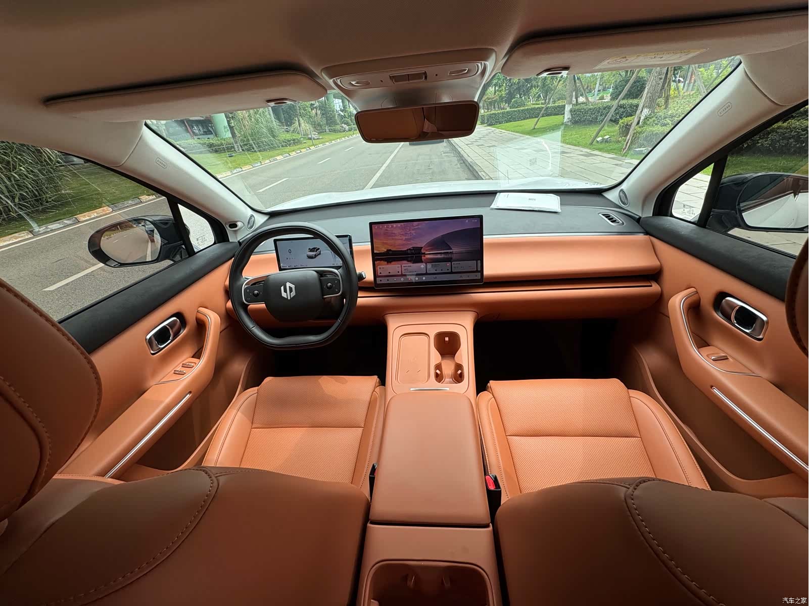 Leapmotor C16, 2025 11