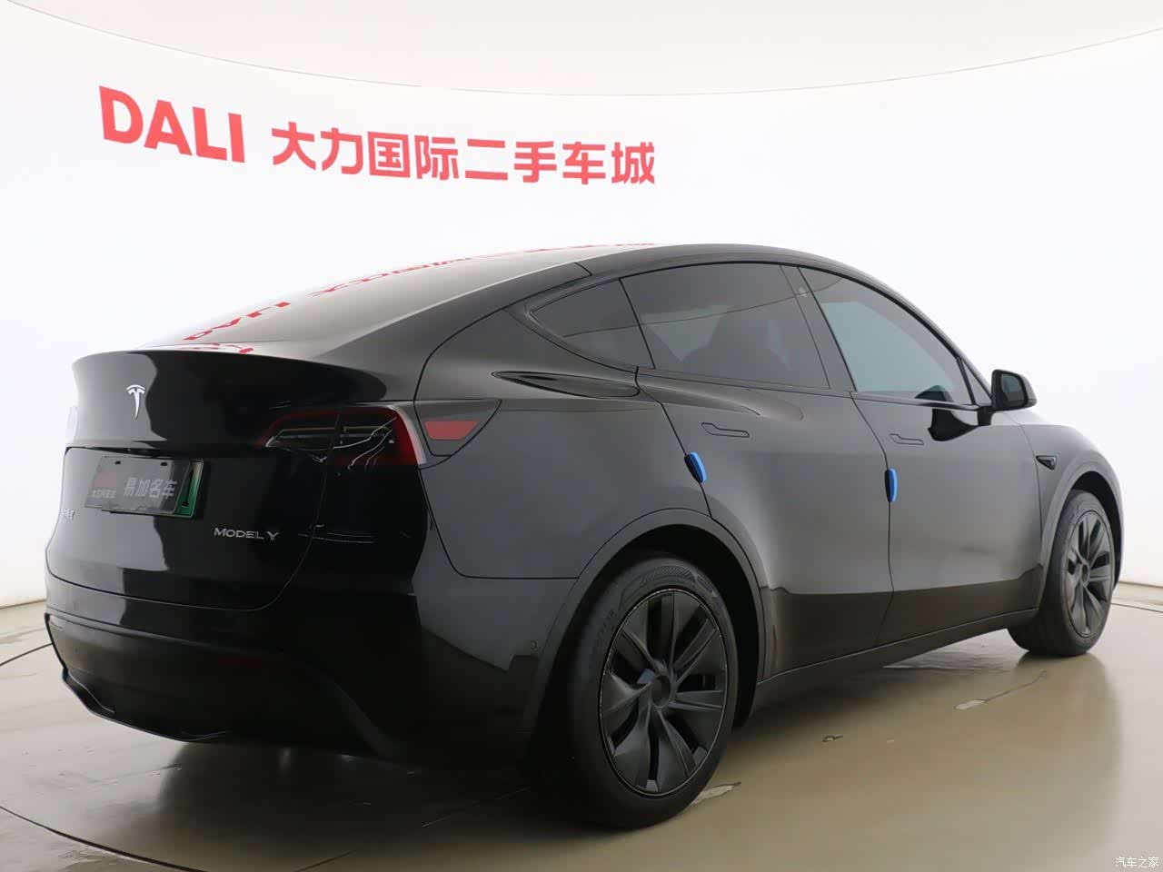 Tesla Model Y, 2024 13
