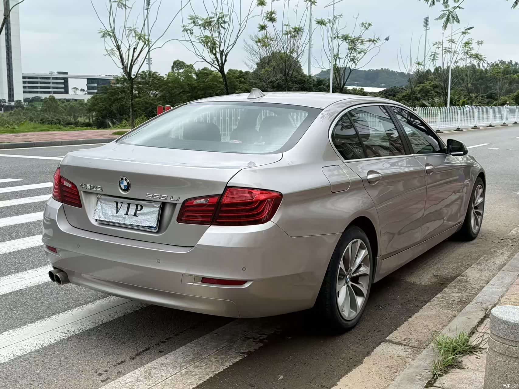 BMW 5 Series, 2016 9