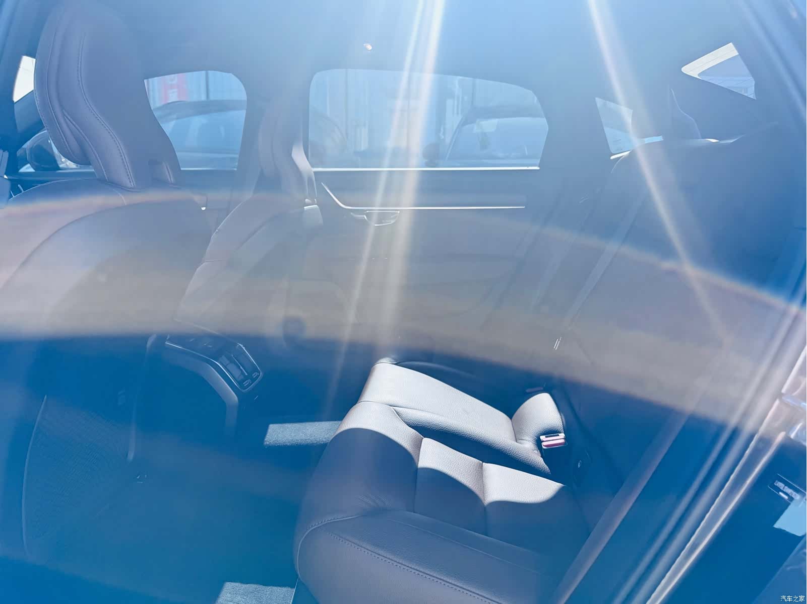 Volvo S90, 2021 12