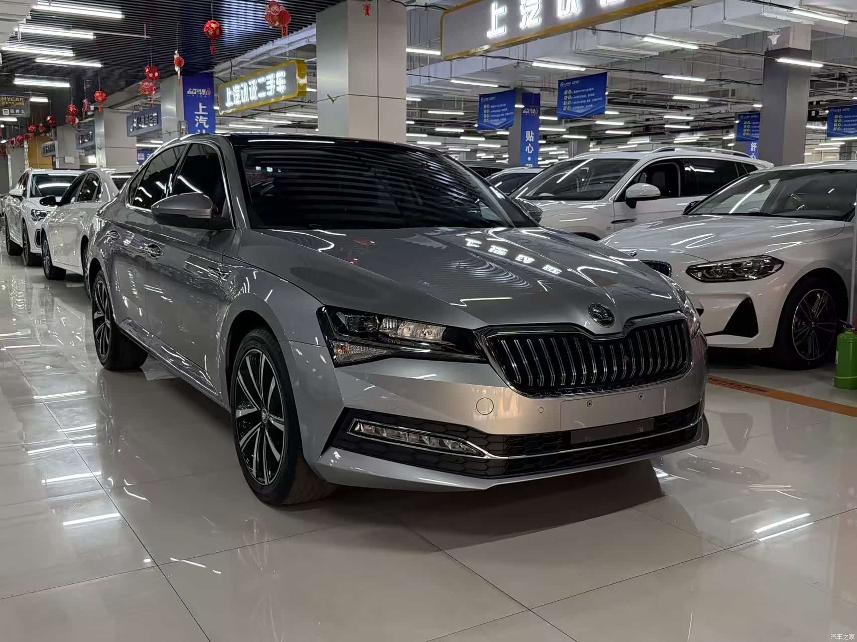 Skoda Superb, 2023 9