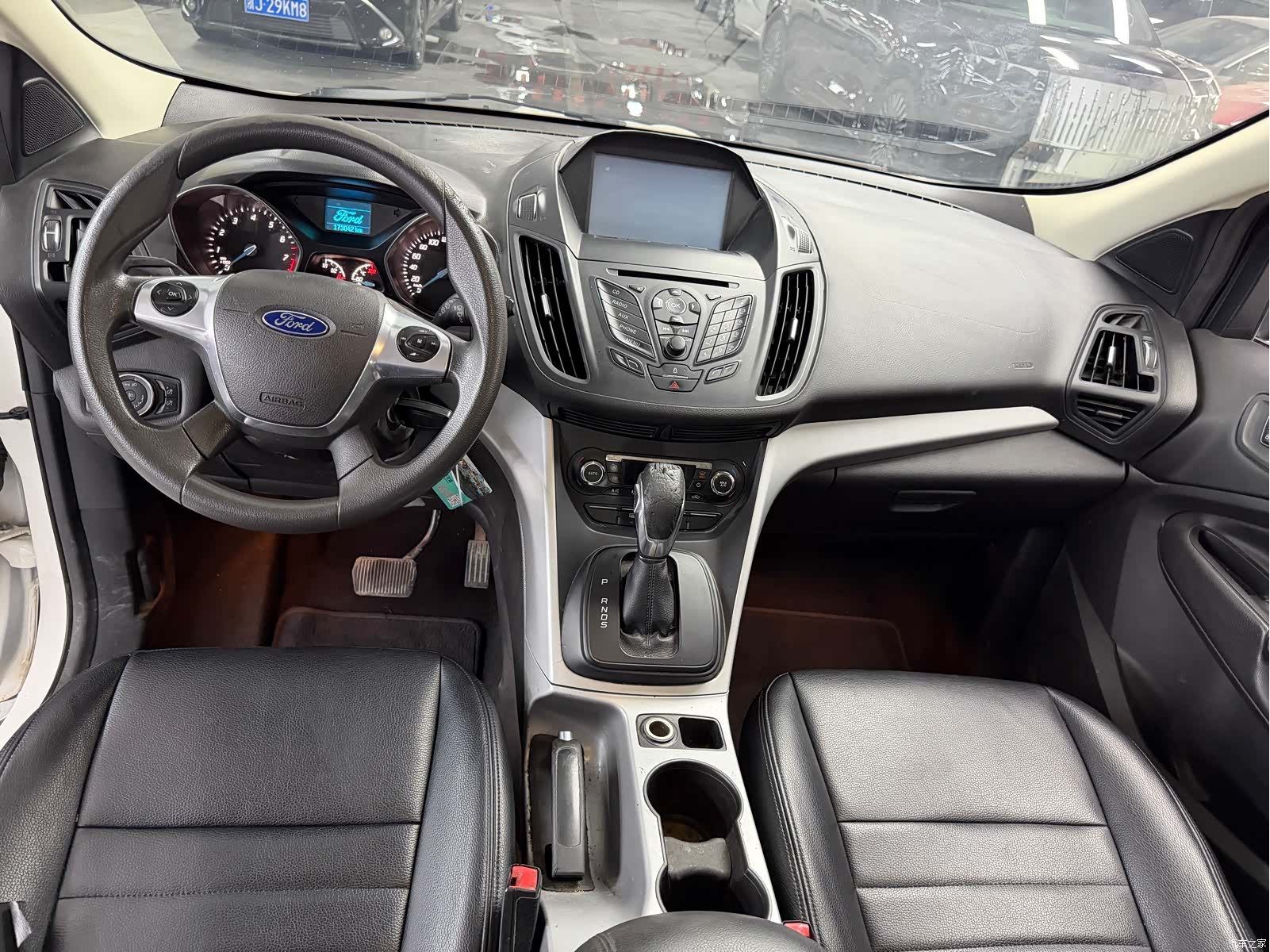 Ford Kuga, 2015 7