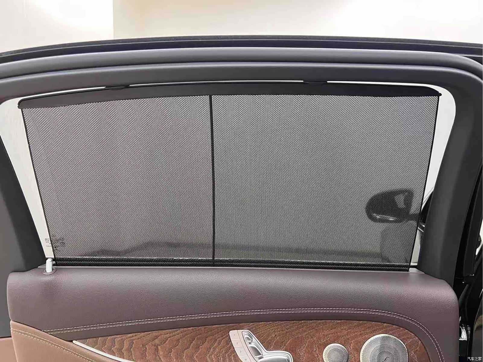 Mercedes-Benz E-Class, 2023 11