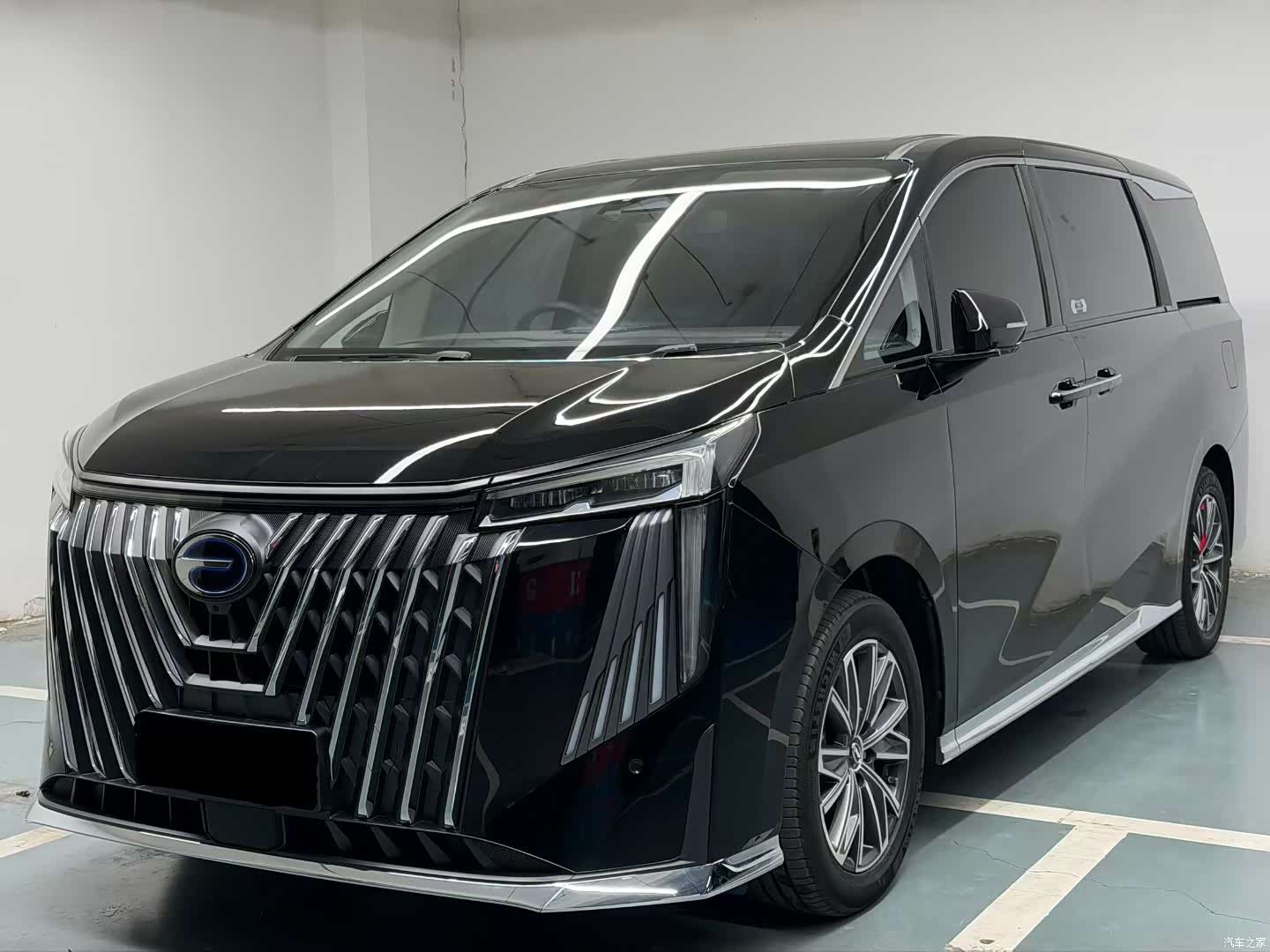 Trumpchi M8, 2025 1