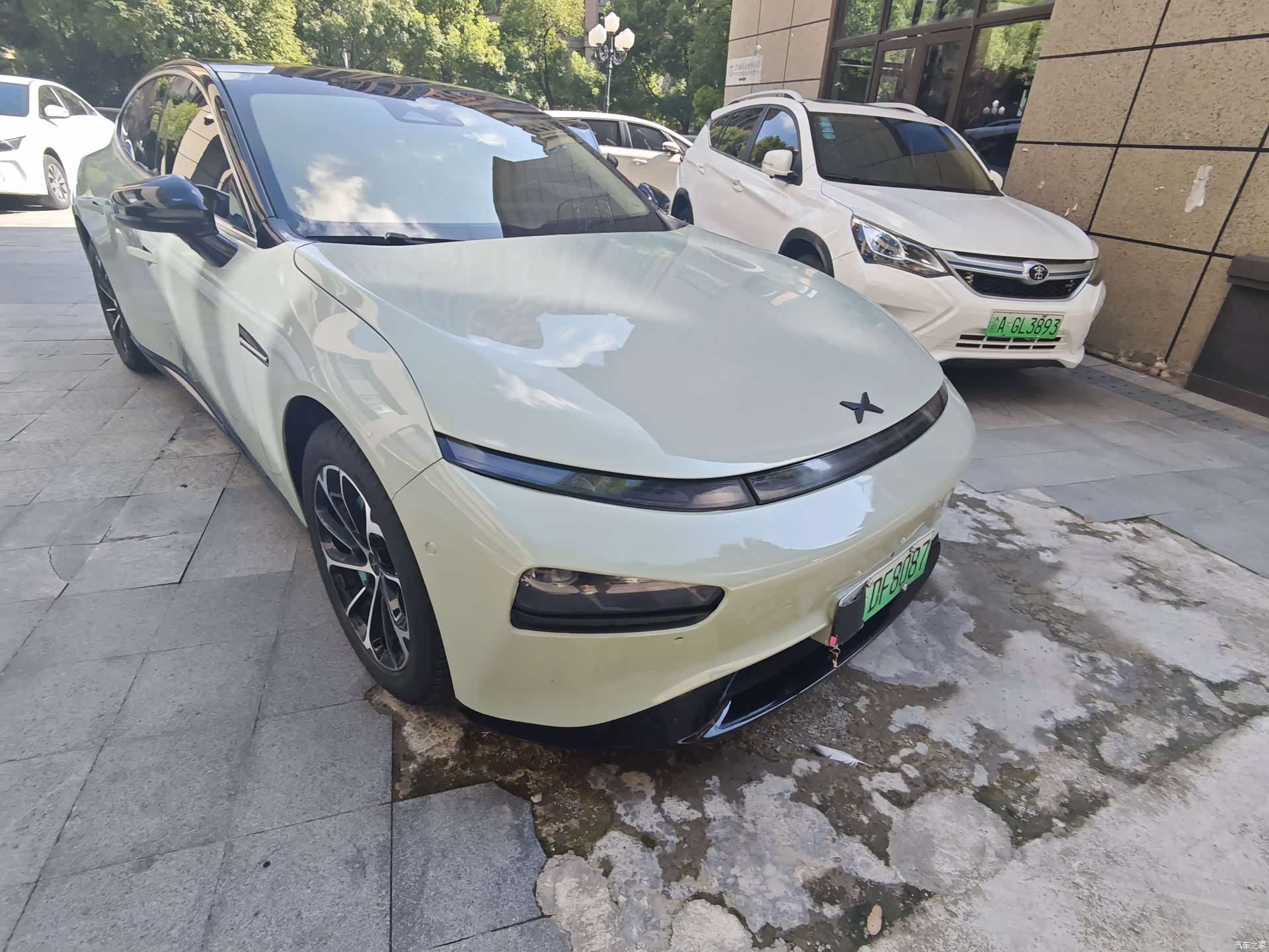 Xpeng P7, 2021 17