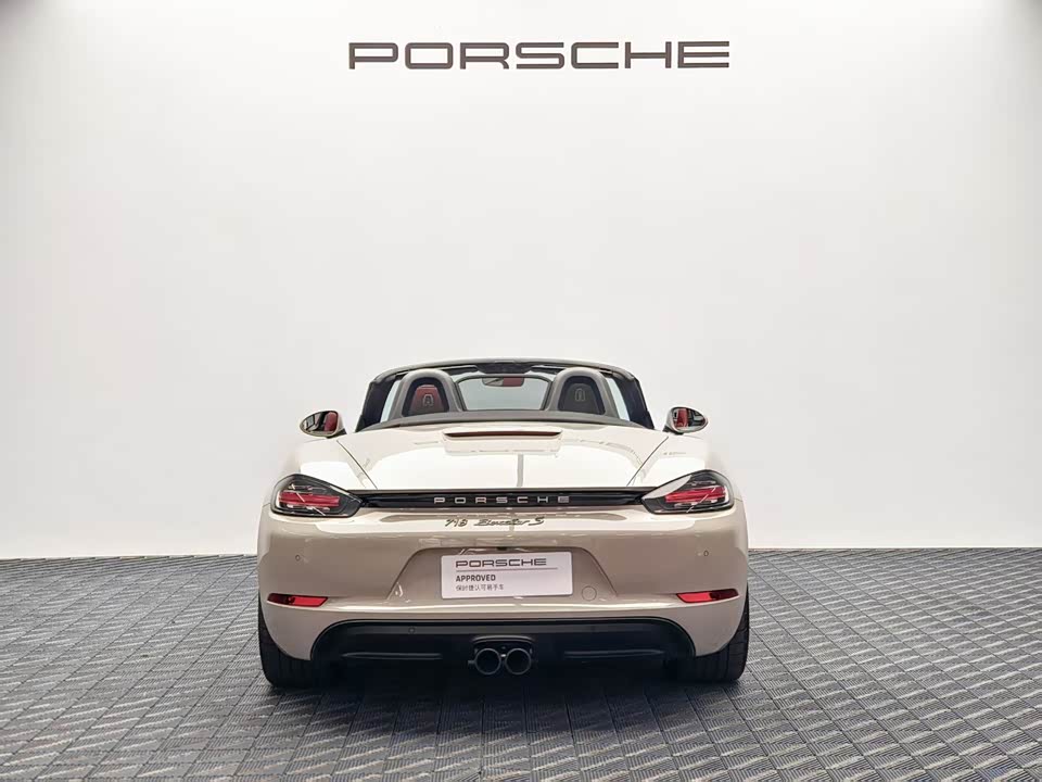 Porsche 718