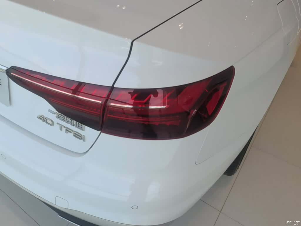Audi A4L, 2024 8