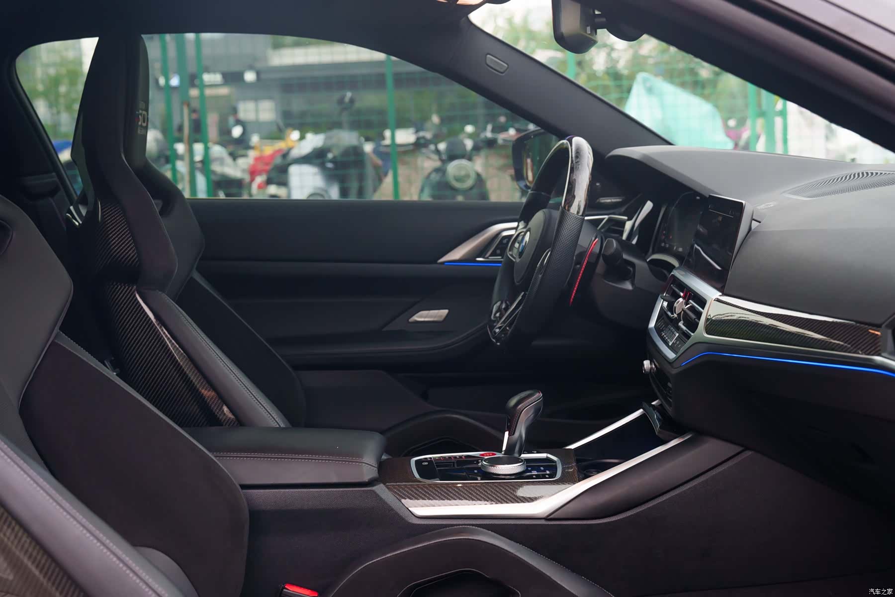 BMW M4, 2022 8