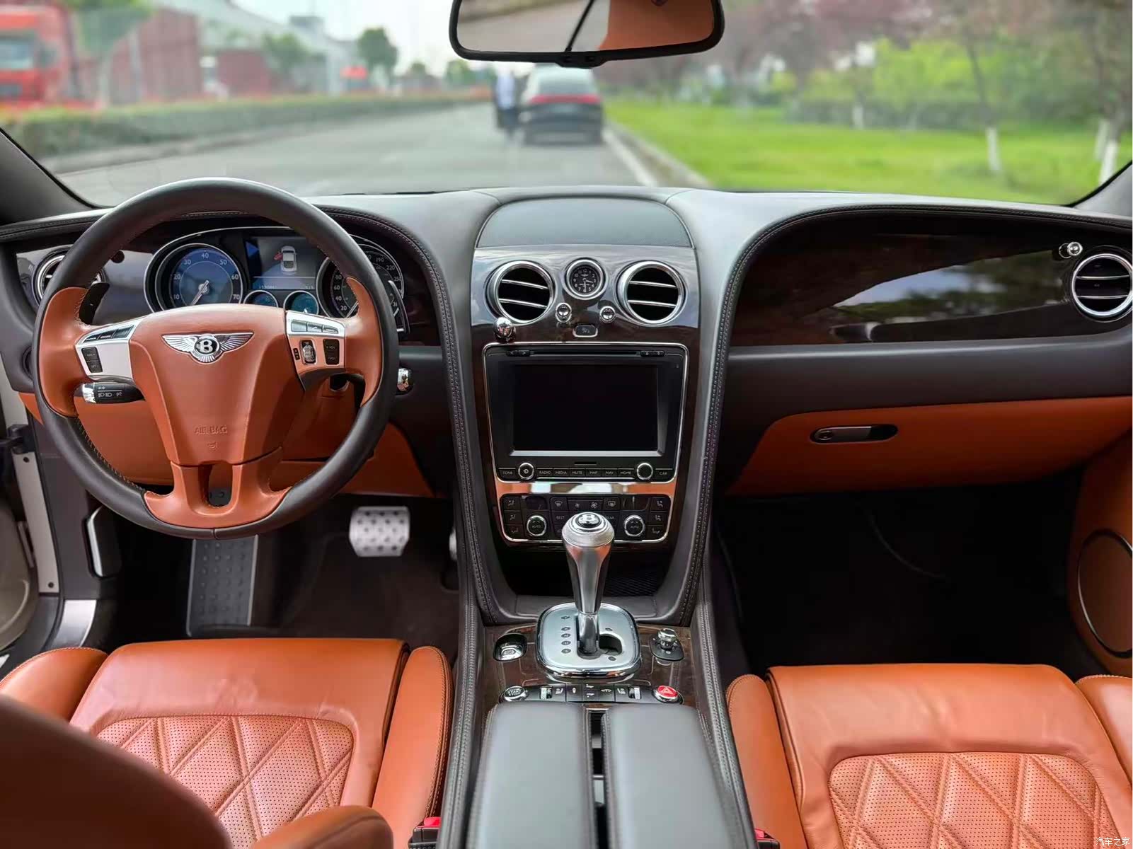 Bentley Continental GT, 2012 12