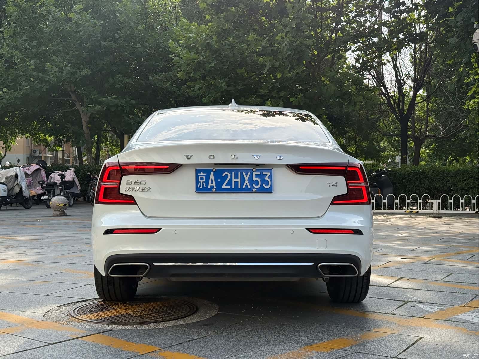 Volvo S60, 2021 все фото