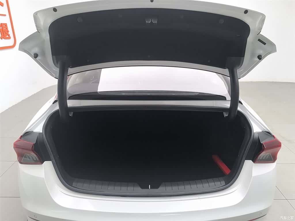 Kia K5, 2023 16