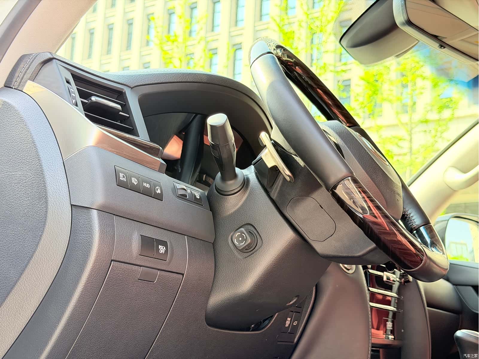 Lexus LX, 2019 все фото