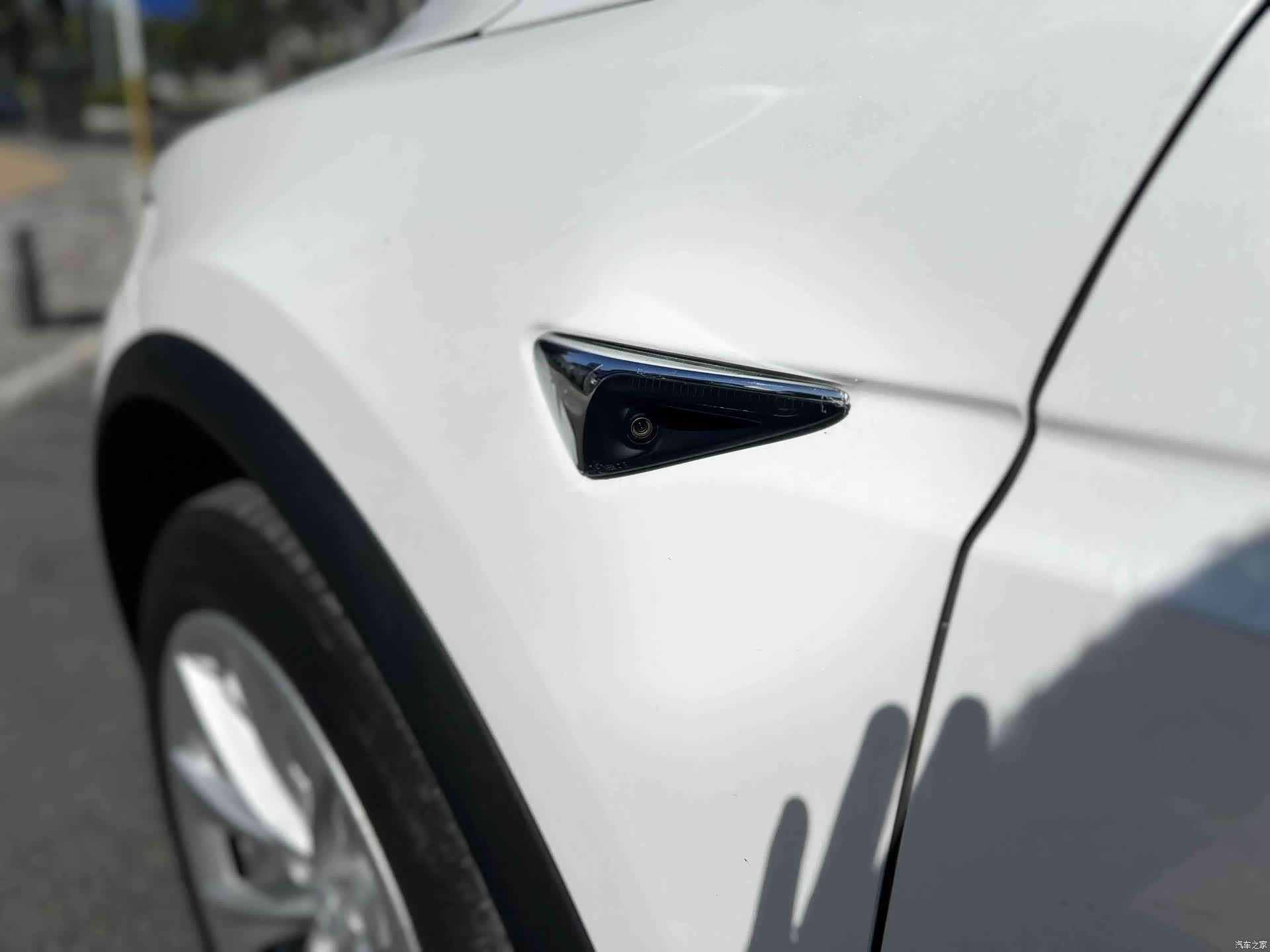 Tesla Model X, 2017 13