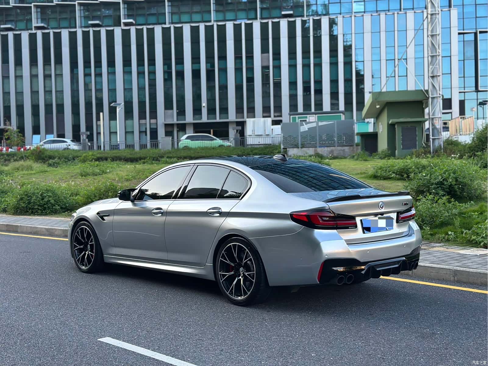 BMW M5, 2023 6