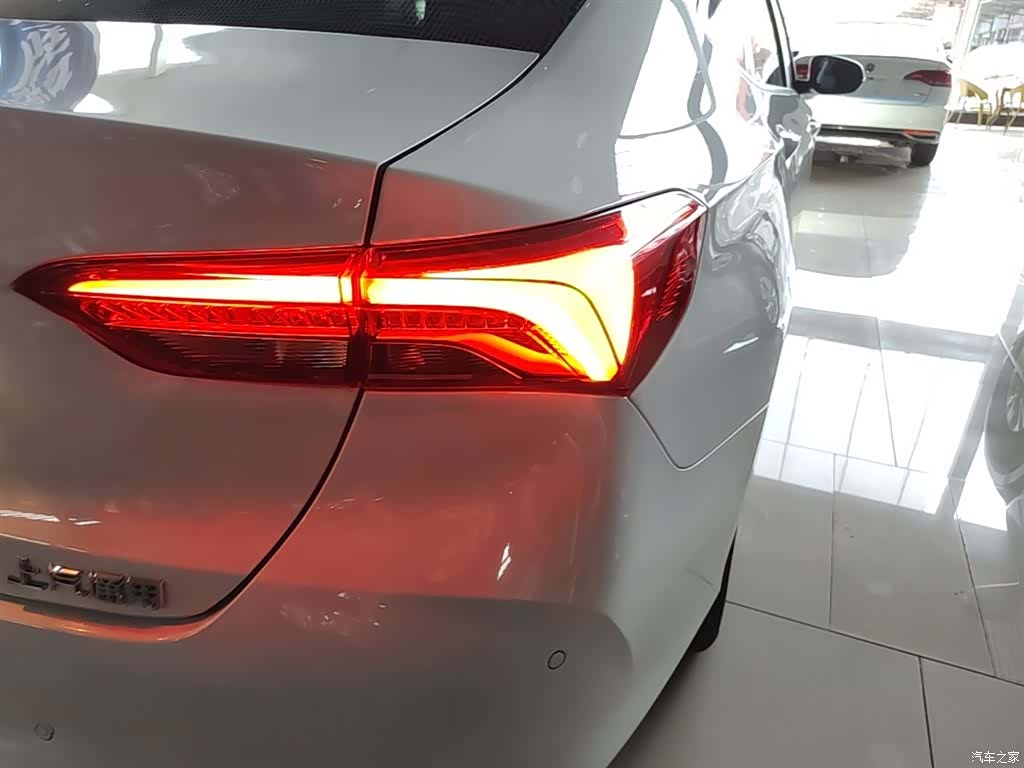 Buick Verano, 2023 8