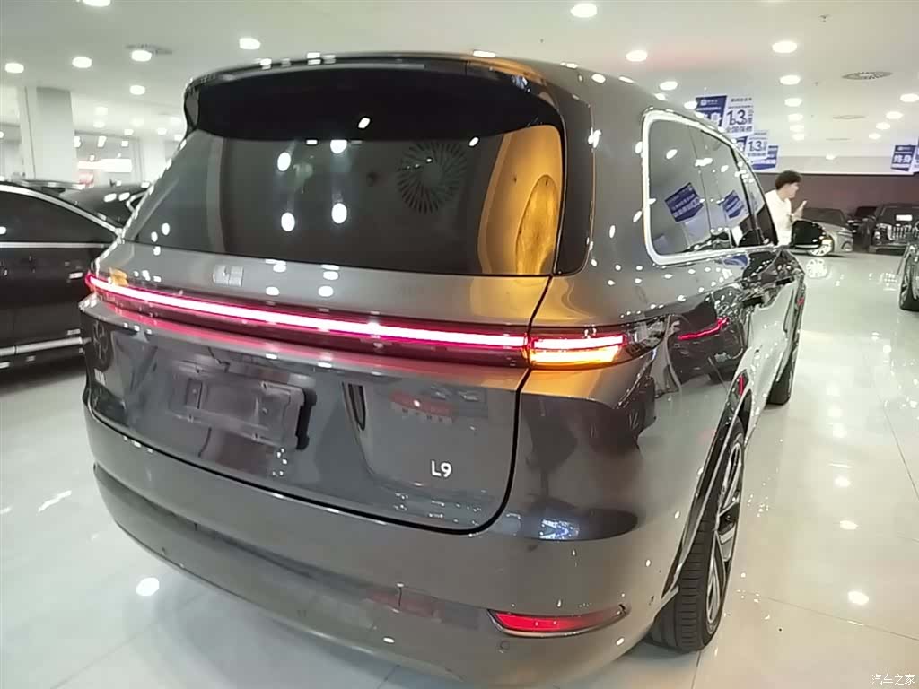 Li Auto L9, 2023 7