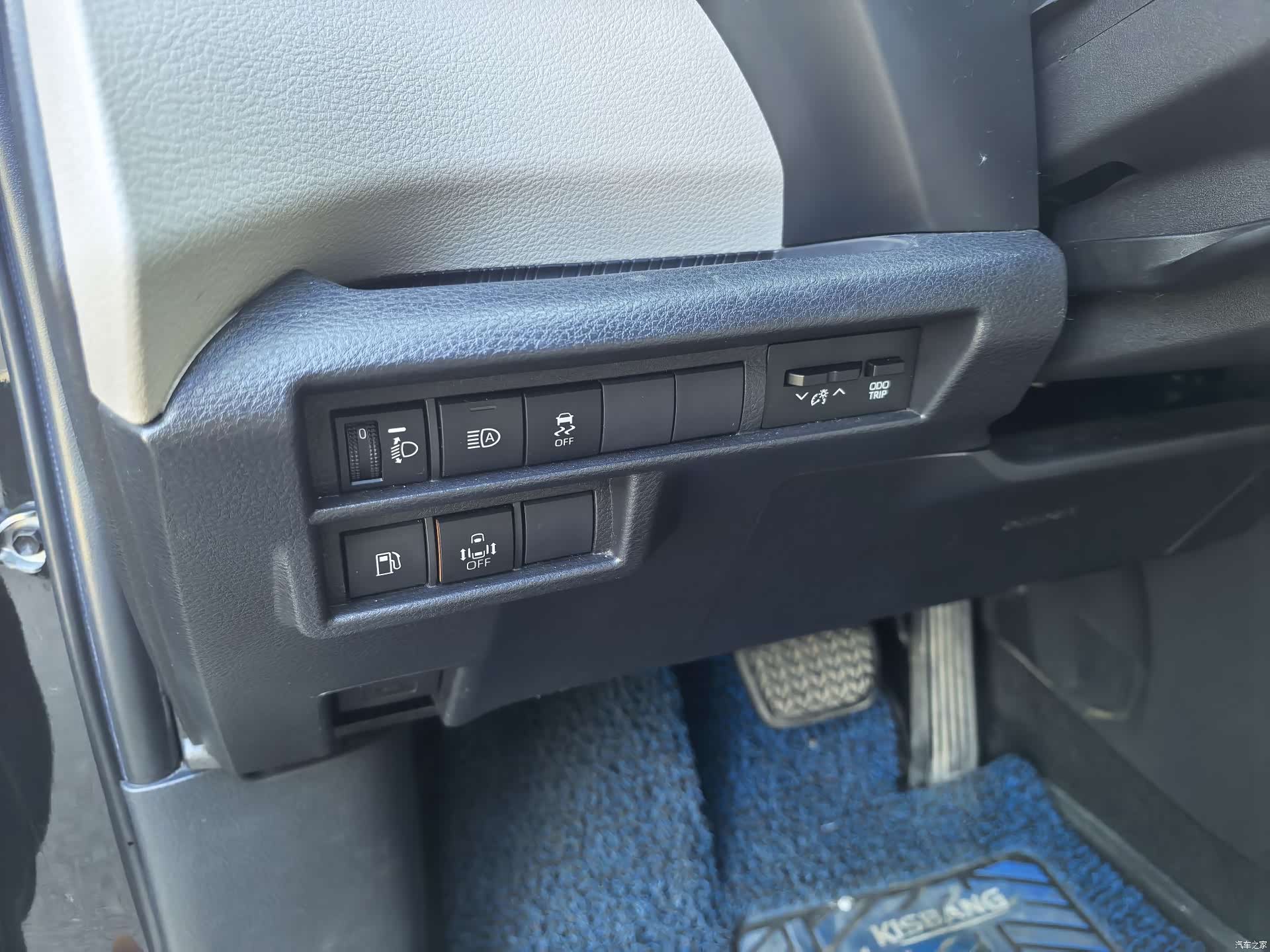 Toyota Sienna, 2022 11