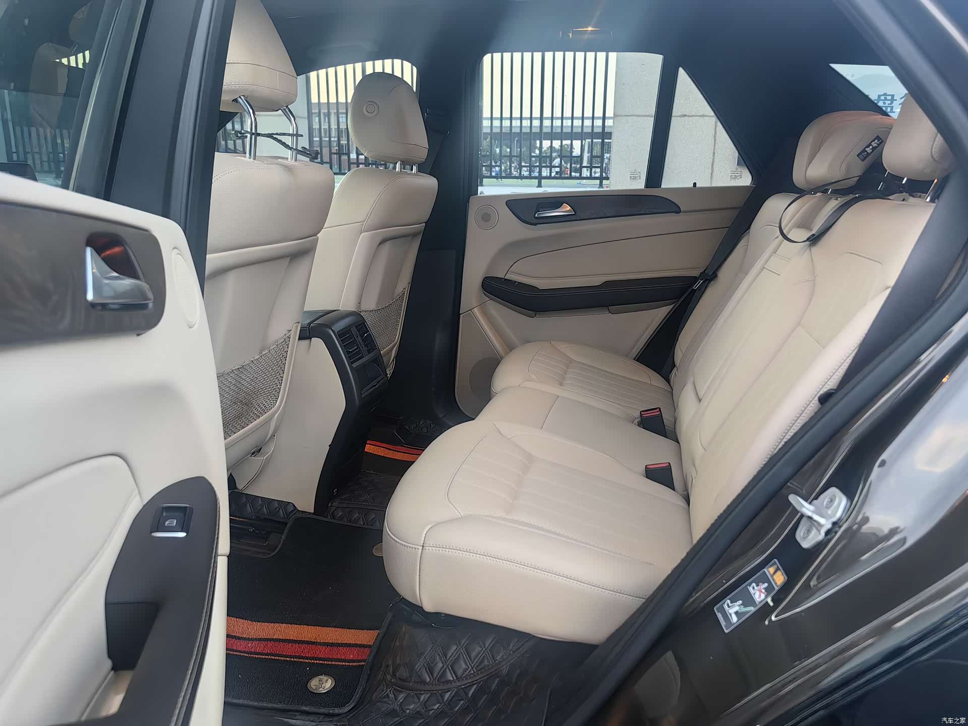 Mercedes-Benz GLE, 2018 8