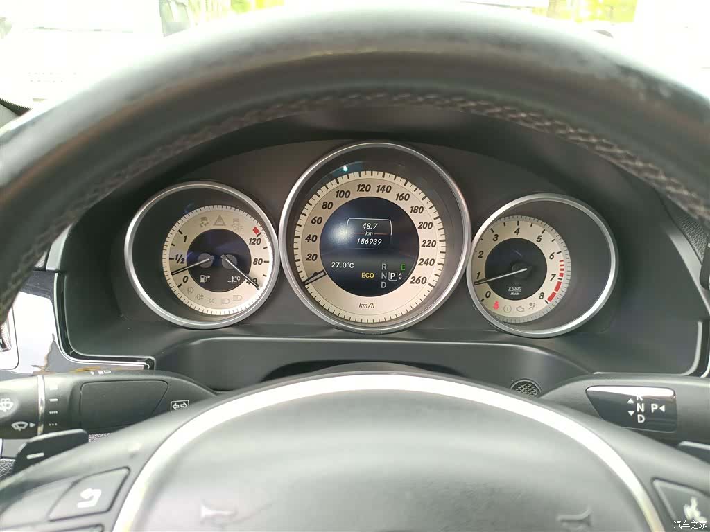 Mercedes-Benz E-Class, 2015 12