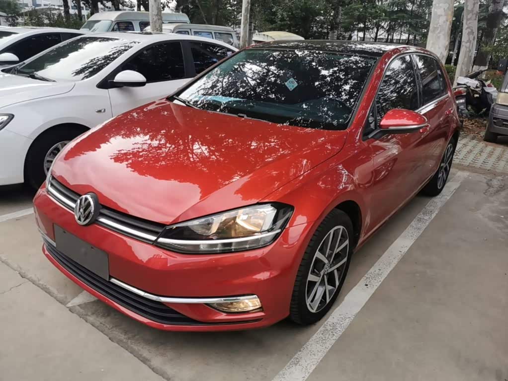 Volkswagen Golf 2018 230TSI AT Luxury