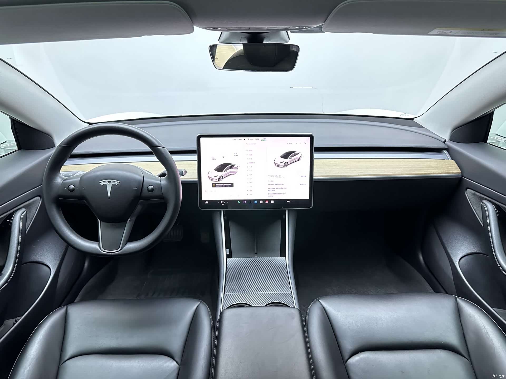 Tesla Model 3, 2020 14