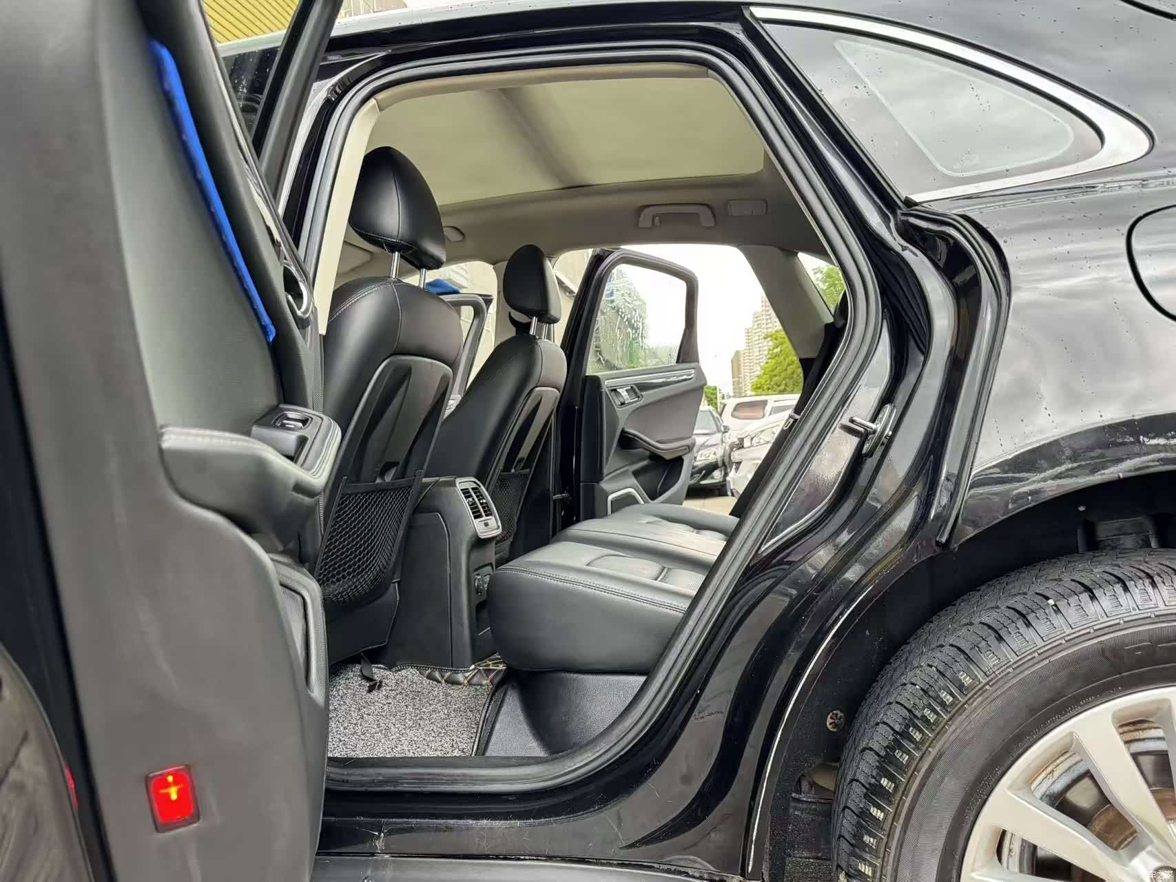 Zotye SR9, 2018 14