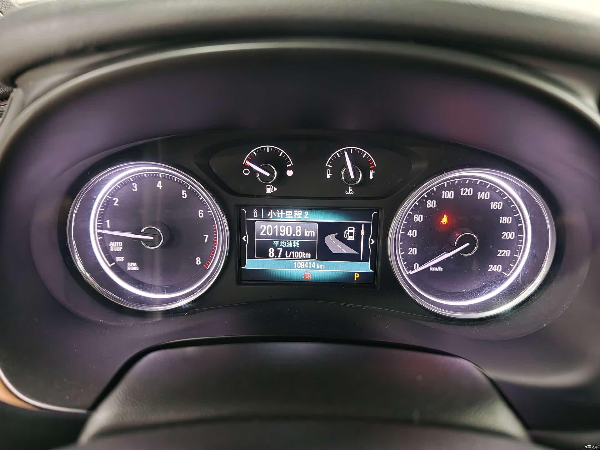 Buick LaCrosse, 2016 16