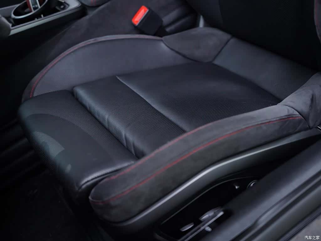 Porsche 911, 2020 28
