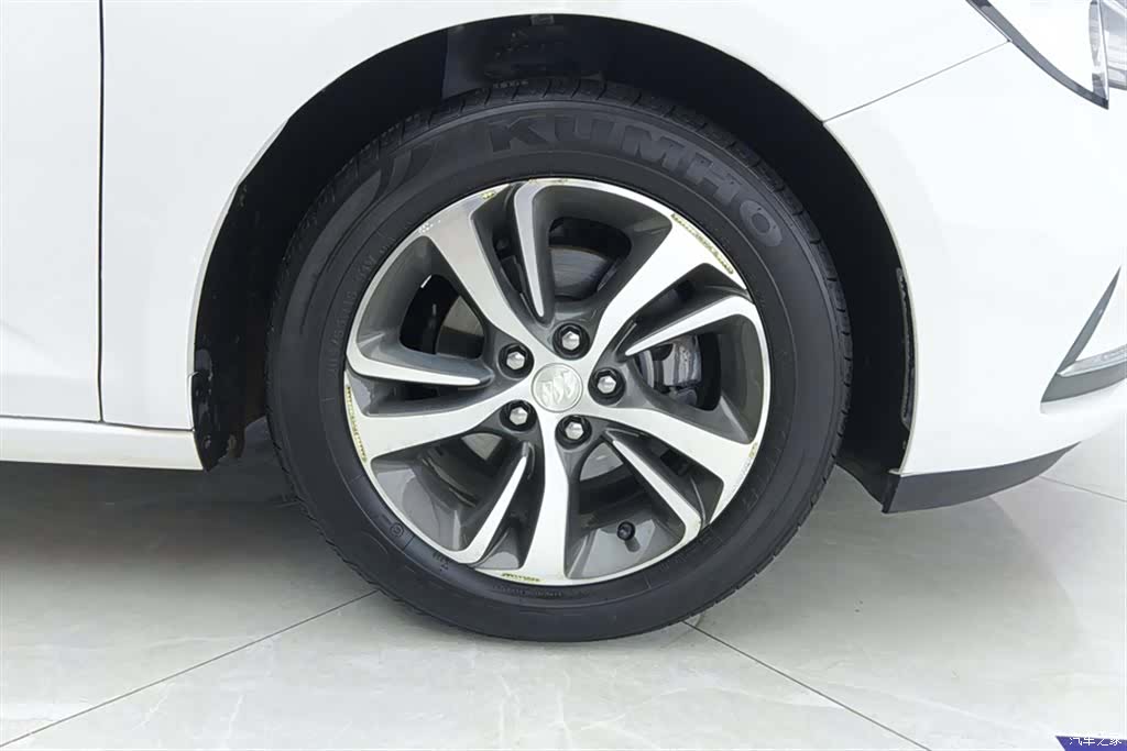 Buick Verano, 2023 6