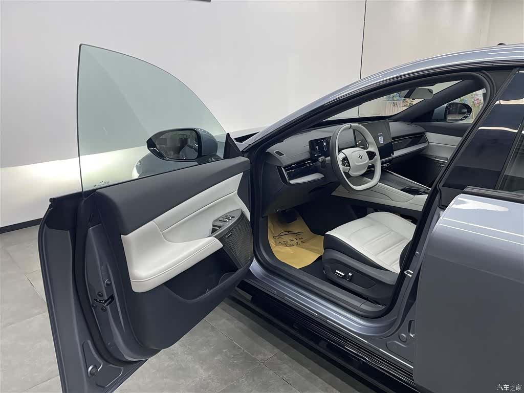 DongFeng eπ007, 2024 6