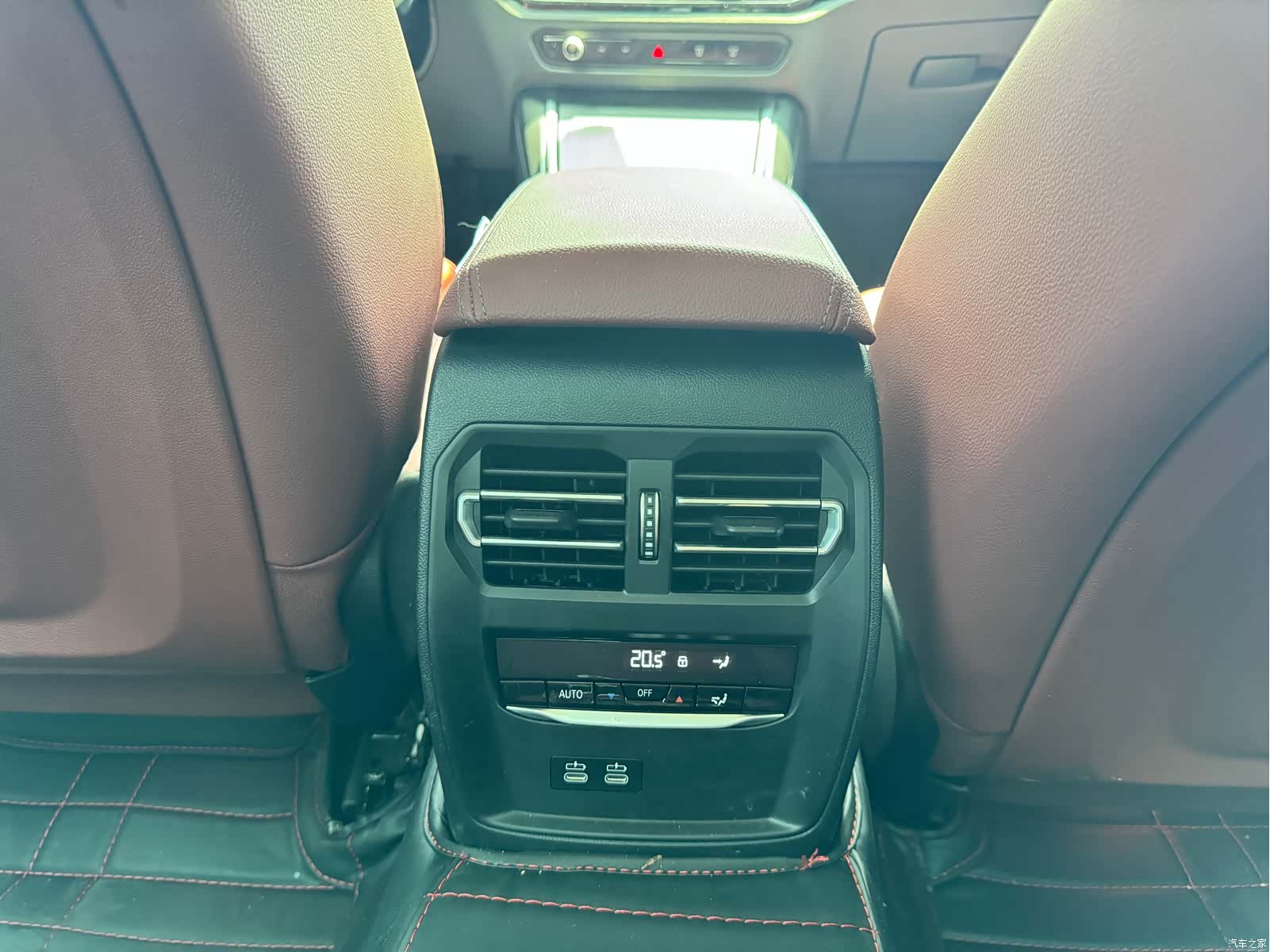 BMW 3 Series, 2024 11