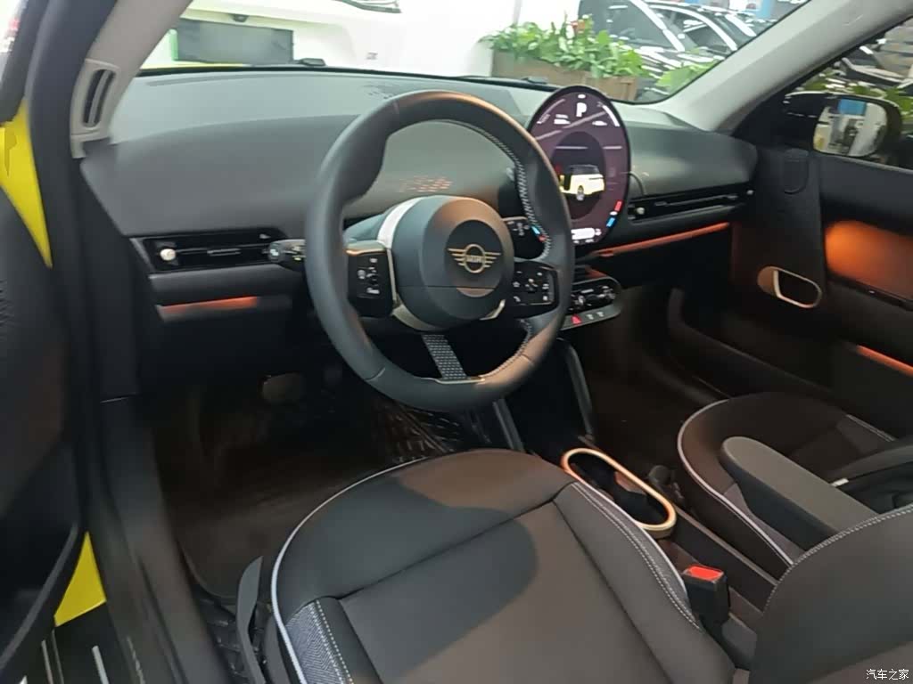 Mini Cooper, 2025 6