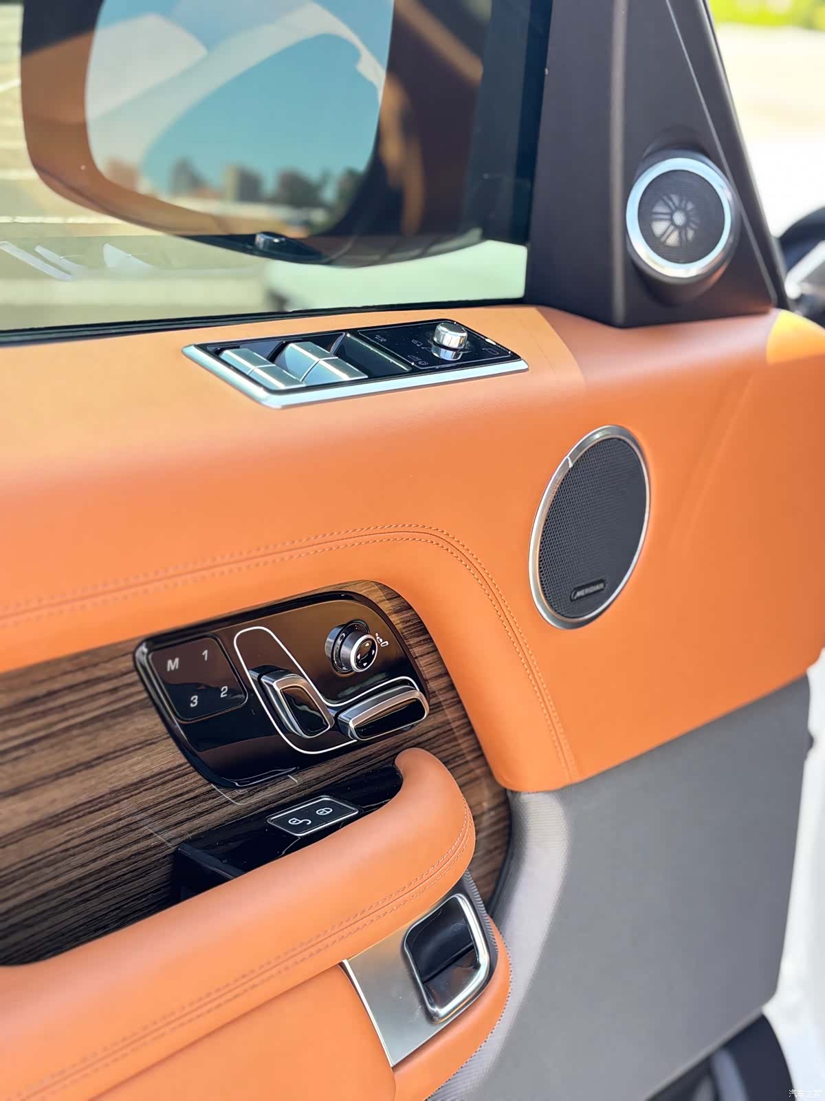 Land Rover Range Rover, 2019 все фото