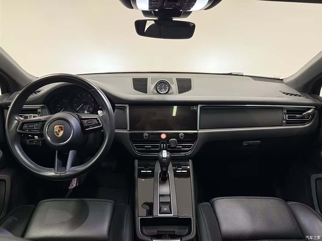 Porsche Macan, 2023 7