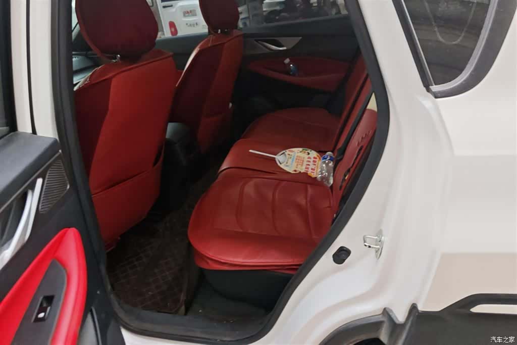 Changan CS35, 2023 11