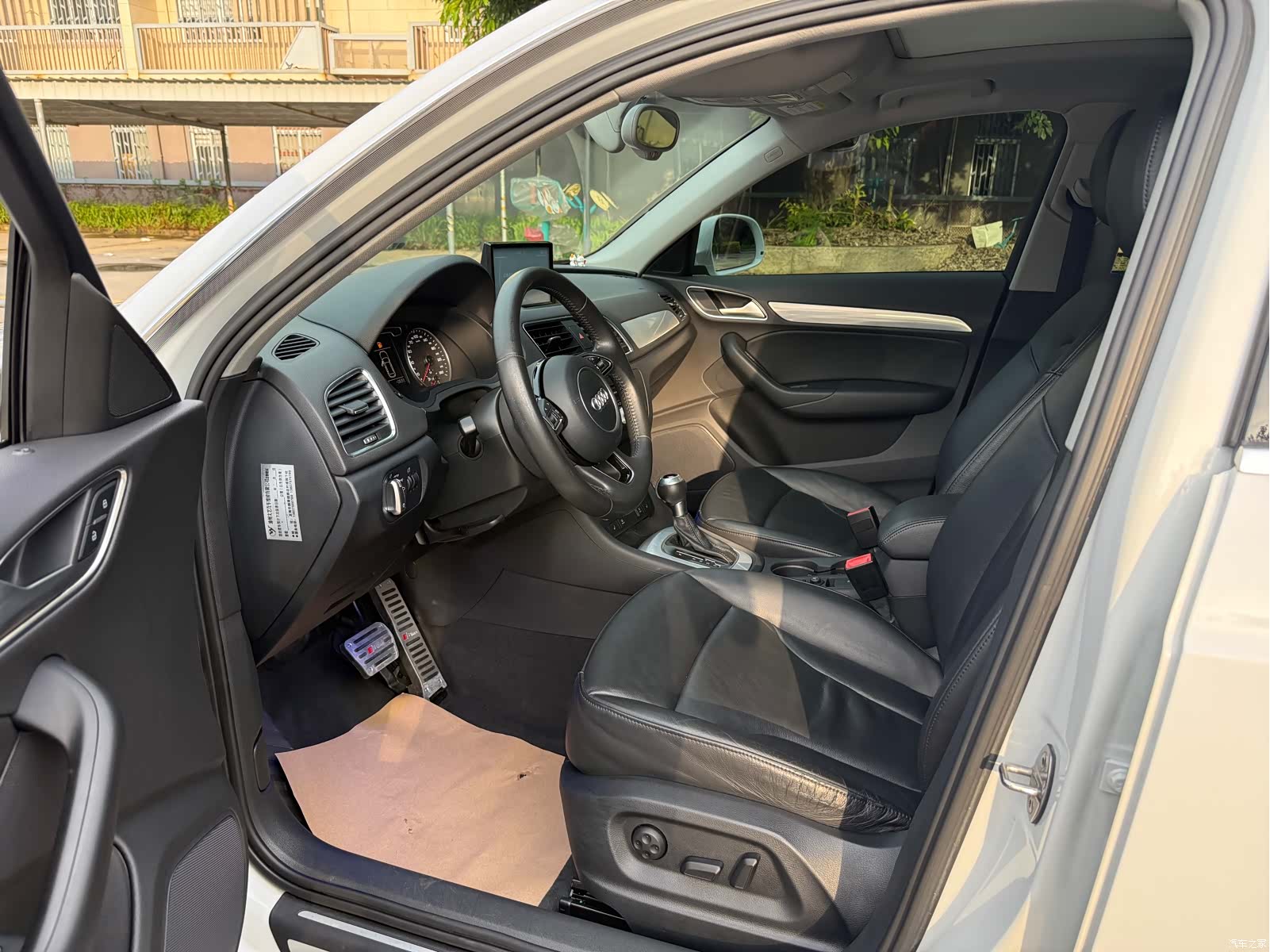 Audi Q3, 2015 4