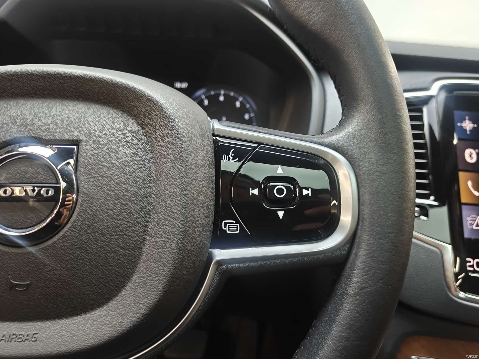 Volvo XC90, 2022 9
