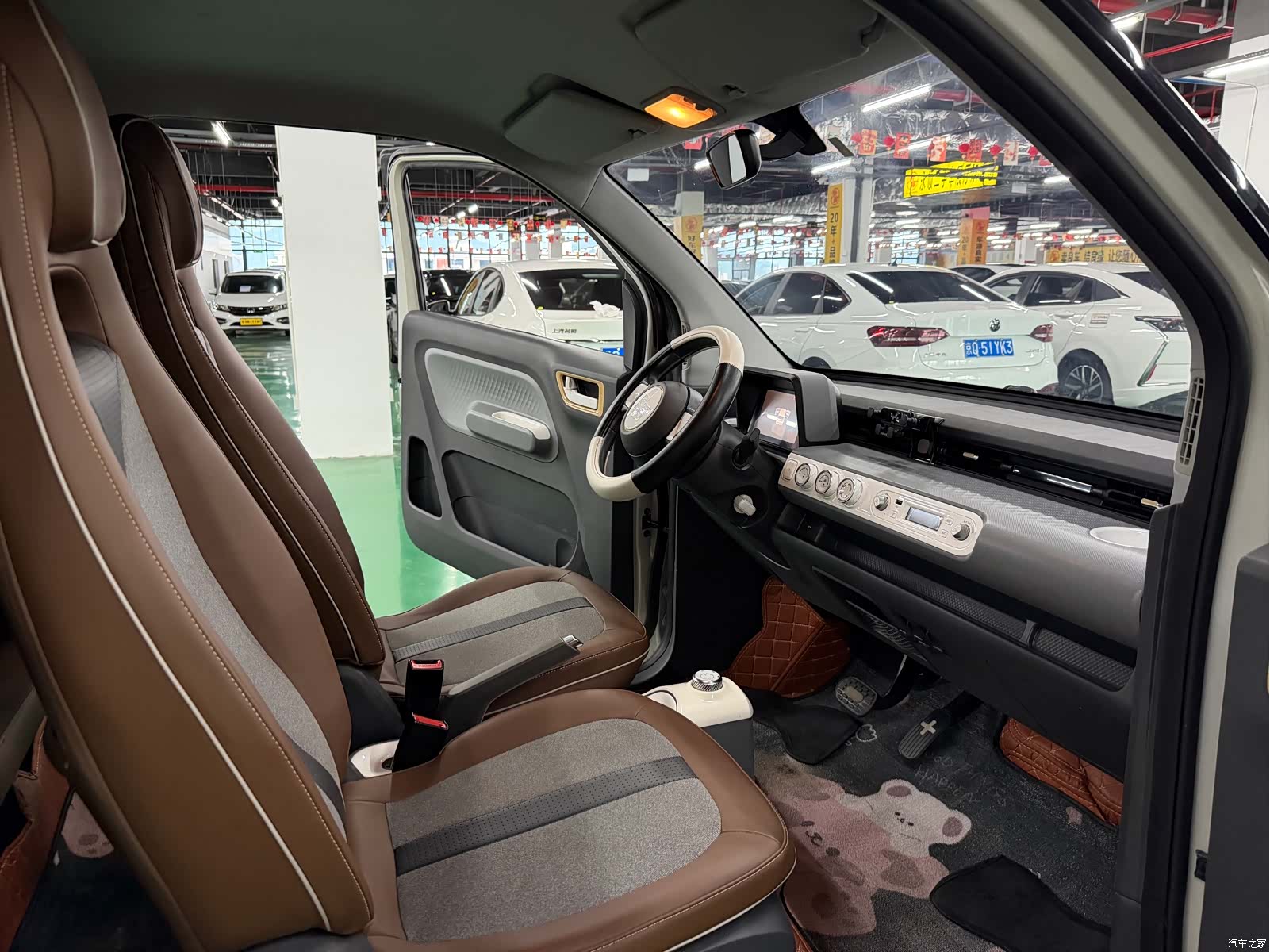 Wuling MINIEV, 2024 все фото