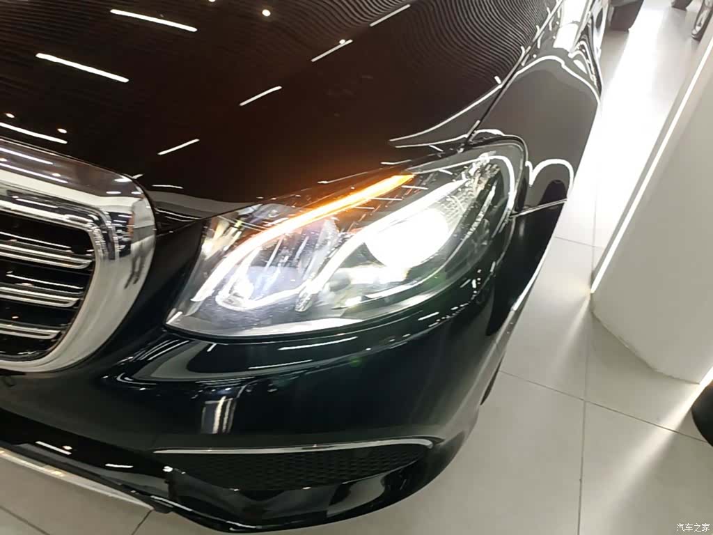 Mercedes-Benz E-Class, 2020 24